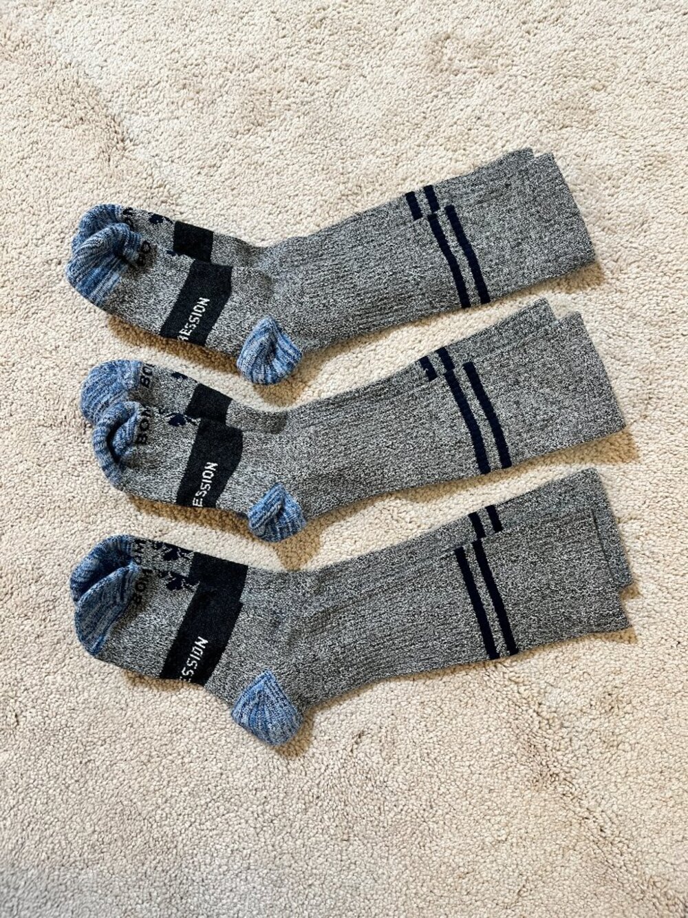 New Lot of 3 Pair Bombas Everyday Compression Socks Calf 15-20mm Small Gray